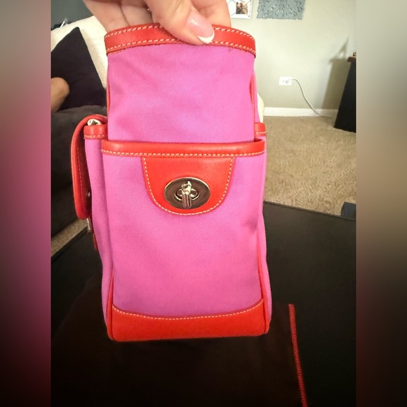 Coach twl Hampton garden tote purplish pink red nwt dust bag included - Picture 5 of 10